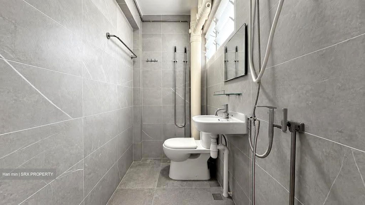 Blk 323 Woodlands Street 32 (Woodlands), HDB Executive #624102171